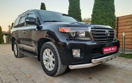 Toyota Land Cruiser 200, 2014 год, 4 550 000 рублей, 1 фотография