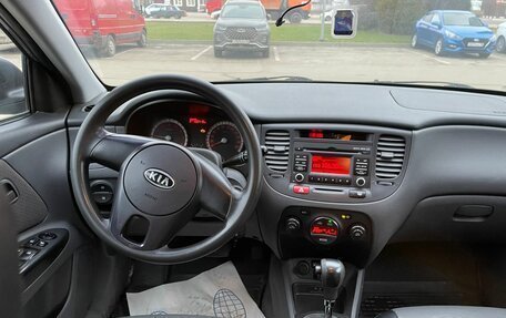 KIA Rio II, 2010 год, 670 000 рублей, 10 фотография