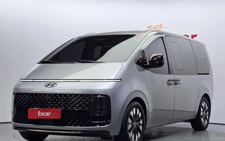 Hyundai Staria, 2021 год, 3 999 999 рублей, 1 фотография