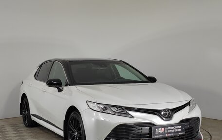 Toyota Camry, 2021 год, 3 499 000 рублей, 3 фотография