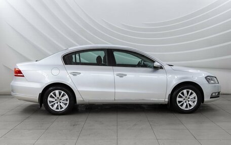 Volkswagen Passat B7, 2011 год, 1 178 000 рублей, 8 фотография