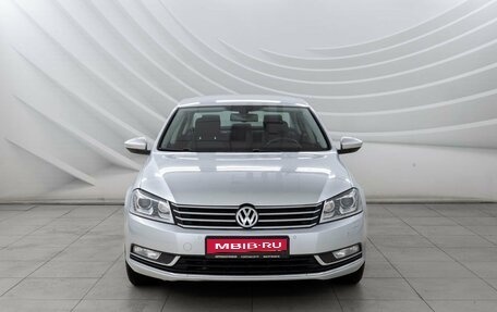 Volkswagen Passat B7, 2011 год, 1 178 000 рублей, 2 фотография