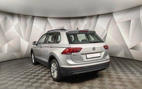 Volkswagen Tiguan II, 2017 год, 1 889 000 рублей, 4 фотография