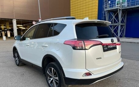 Toyota RAV4, 2018 год, 2 722 000 рублей, 7 фотография