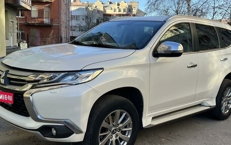 Mitsubishi Pajero Sport III рестайлинг, 2019 год, 2 757 000 рублей, 1 фотография