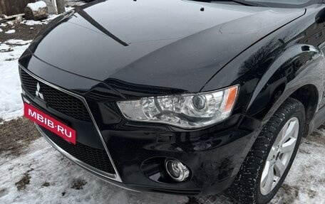 Mitsubishi Outlander III рестайлинг 3, 2012 год, 1 500 000 рублей, 2 фотография