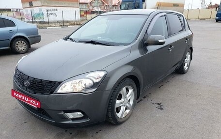 KIA cee'd I рестайлинг, 2010 год, 930 000 рублей, 4 фотография