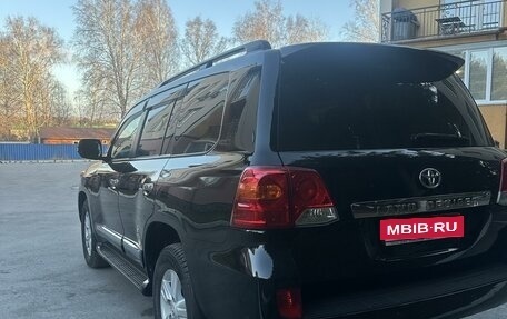 Toyota Land Cruiser 200, 2013 год, 4 850 000 рублей, 14 фотография