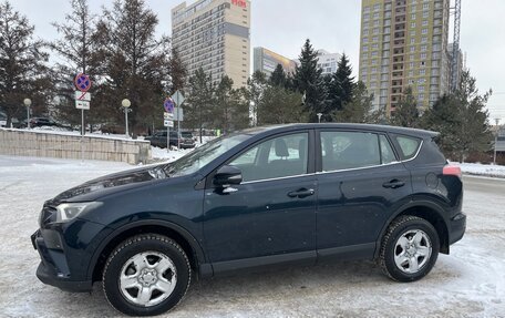 Toyota RAV4, 2018 год, 2 100 000 рублей, 4 фотография