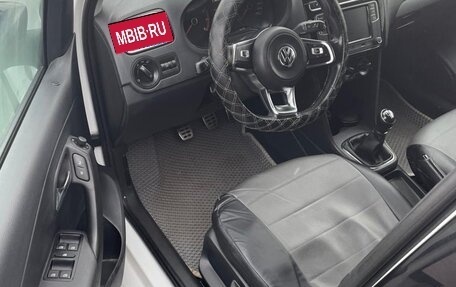 Volkswagen Polo VI (EU Market), 2017 год, 950 000 рублей, 9 фотография