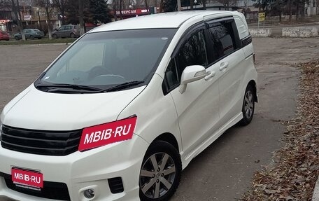 Honda Freed I, 2012 год, 1 400 000 рублей, 1 фотография