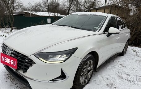 Hyundai Sonata VIII, 2021 год, 2 300 000 рублей, 2 фотография