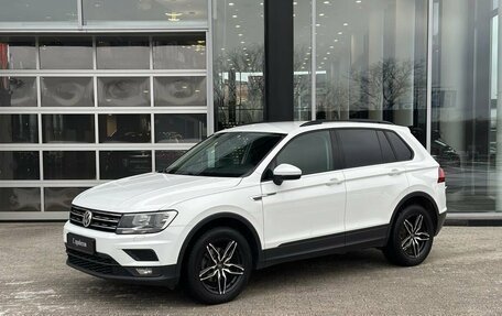 Volkswagen Tiguan II, 2018 год, 2 066 400 рублей, 1 фотография