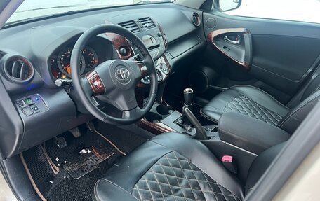 Toyota RAV4, 2007 год, 1 200 000 рублей, 7 фотография