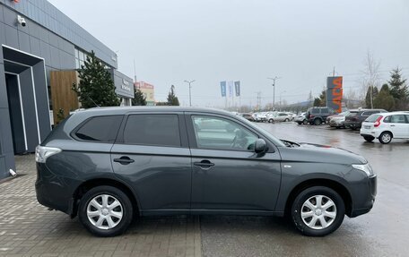 Mitsubishi Outlander III рестайлинг 3, 2014 год, 1 360 000 рублей, 4 фотография