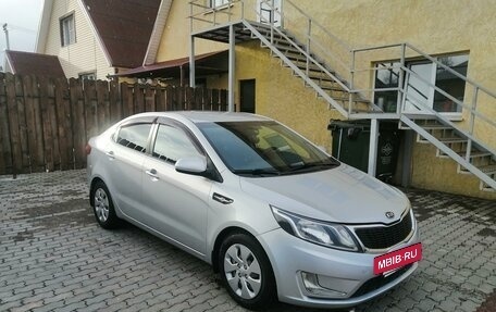 KIA Rio III рестайлинг, 2012 год, 800 000 рублей, 6 фотография