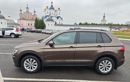 Volkswagen Tiguan II, 2020 год, 2 350 000 рублей, 3 фотография