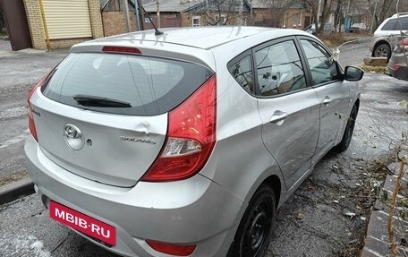 Hyundai Solaris II рестайлинг, 2012 год, 710 000 рублей, 4 фотография