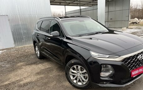 Hyundai Santa Fe III рестайлинг, 2018 год, 3 500 000 рублей, 4 фотография