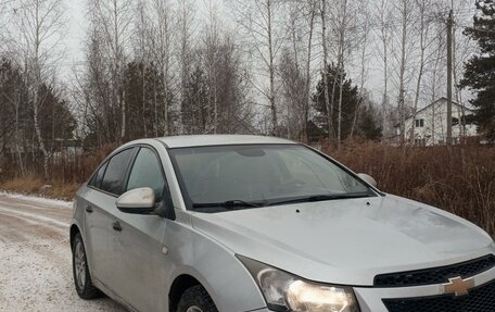 Chevrolet Cruze II, 2011 год, 580 000 рублей, 5 фотография