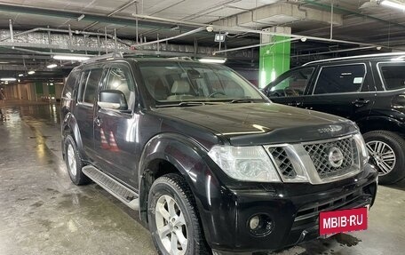 Nissan Pathfinder, 2012 год, 1 590 000 рублей, 3 фотография