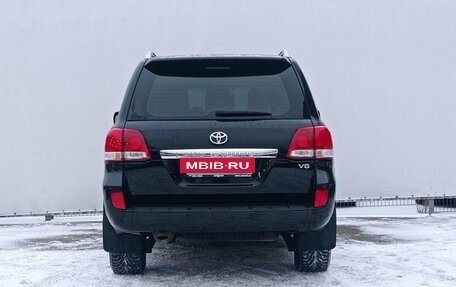 Toyota Land Cruiser 200, 2011 год, 3 200 000 рублей, 6 фотография