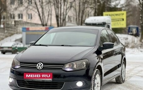 Volkswagen Polo VI (EU Market), 2012 год, 825 000 рублей, 2 фотография