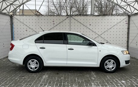 Skoda Rapid I, 2015 год, 920 000 рублей, 9 фотография