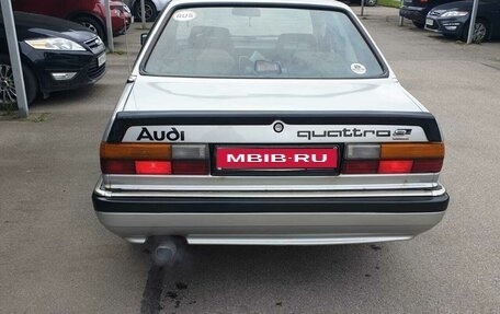 Audi 90, 1984 год, 650 000 рублей, 11 фотография