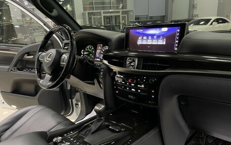 Lexus LX III, 2016 год, 8 497 000 рублей, 26 фотография