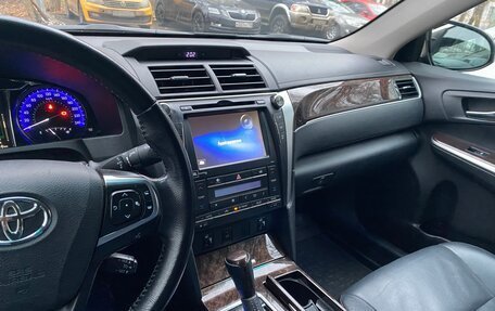 Toyota Camry, 2015 год, 2 330 000 рублей, 8 фотография