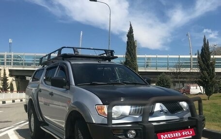 Mitsubishi L200 IV рестайлинг, 2007 год, 1 400 000 рублей, 2 фотография