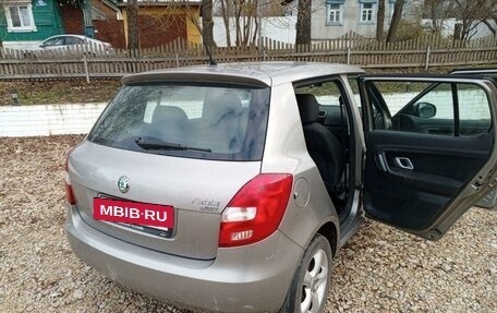 Skoda Fabia II, 2008 год, 480 000 рублей, 3 фотография