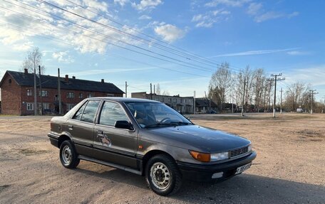 Mitsubishi Lancer VII, 1992 год, 200 000 рублей, 7 фотография