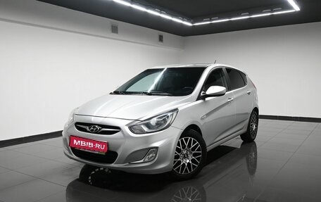 Hyundai Solaris II рестайлинг, 2012 год, 695 000 рублей, 1 фотография