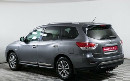 Nissan Pathfinder, 2015 год, 1 799 000 рублей, 7 фотография