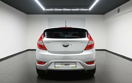 Hyundai Solaris II рестайлинг, 2012 год, 695 000 рублей, 4 фотография