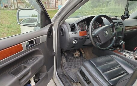 Volkswagen Touareg III, 2005 год, 950 000 рублей, 7 фотография