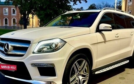 Mercedes-Benz GL-Класс, 2014 год, 4 444 444 рублей, 2 фотография