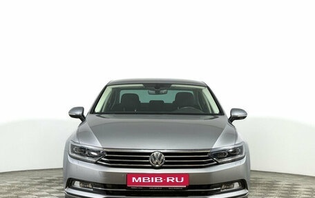 Volkswagen Passat B8 рестайлинг, 2017 год, 1 997 000 рублей, 2 фотография