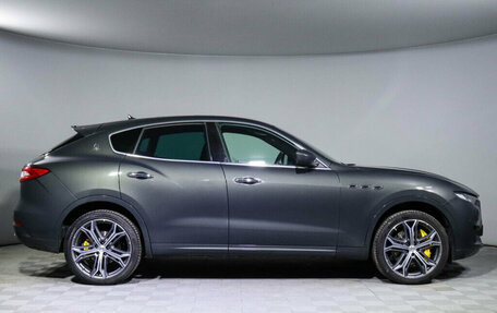 Maserati Levante I, 2018 год, 6 250 000 рублей, 4 фотография