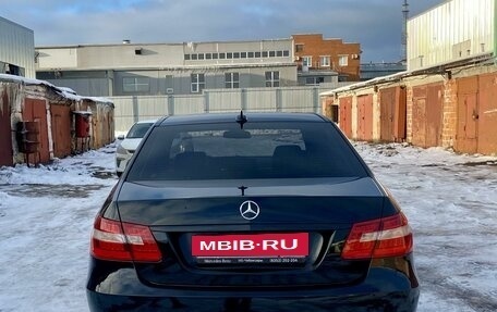 Mercedes-Benz E-Класс, 2012 год, 1 185 000 рублей, 4 фотография