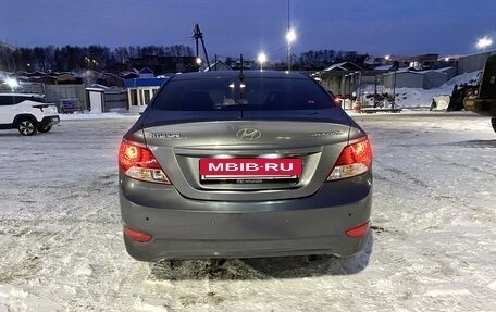 Hyundai Solaris II рестайлинг, 2011 год, 770 000 рублей, 4 фотография