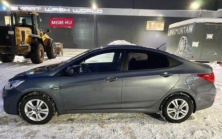 Hyundai Solaris II рестайлинг, 2011 год, 770 000 рублей, 6 фотография