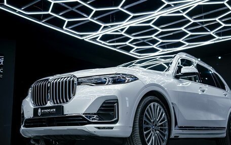 BMW X7, 2021 год, 11 000 000 рублей, 17 фотография