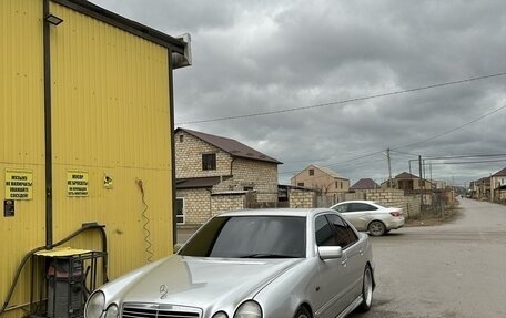 Mercedes-Benz E-Класс, 1999 год, 655 000 рублей, 18 фотография