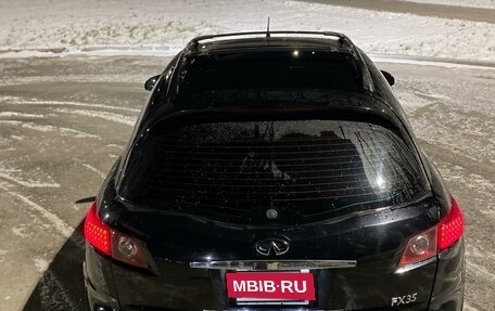 Infiniti FX I, 2003 год, 830 000 рублей, 7 фотография