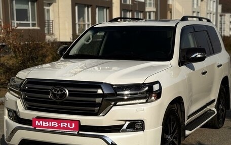 Toyota Land Cruiser 200, 2020 год, 8 500 000 рублей, 12 фотография