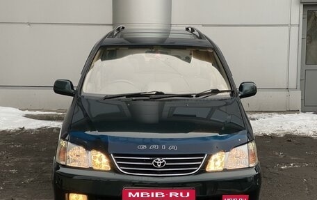 Toyota Gaia, 1998 год, 690 000 рублей, 2 фотография