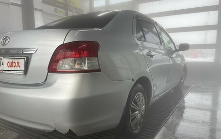 Toyota Belta, 2006 год, 850 000 рублей, 7 фотография